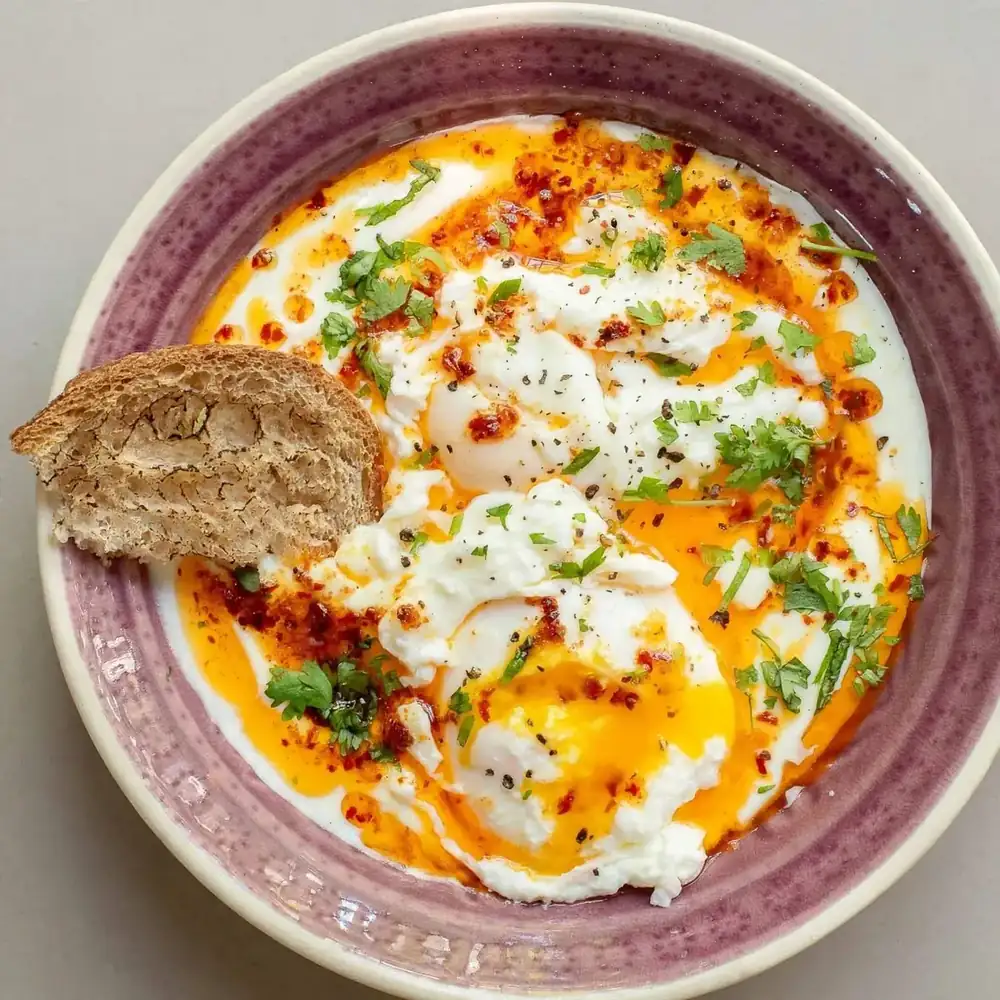 Turkish Eggs with Garlic Yoghurt